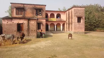 अनदेखी का शिकार है प्राथमिक विद्यालय हवेली टोला