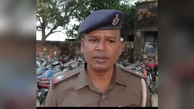 शराब पीते व मटन चबाते जमादार ने कहा, हम 20 हजार लेंगे और काम कर देंगे…