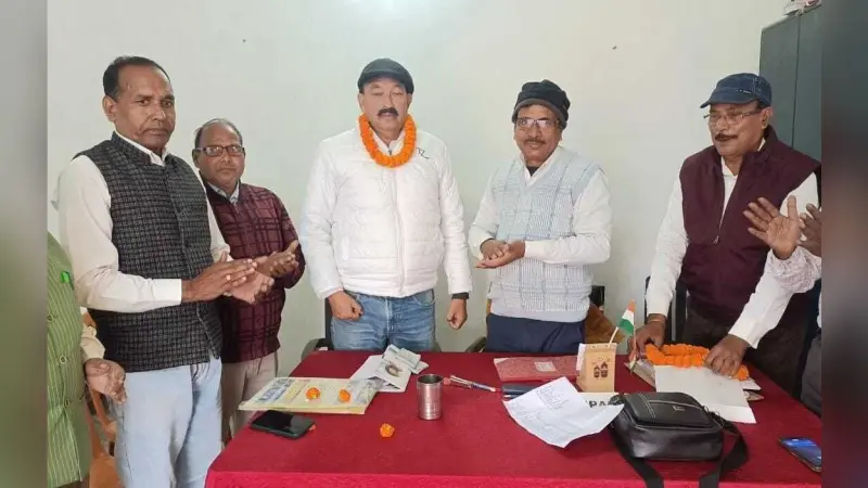 पीयू सिनेट सदस्य बनने पर दी बधाई