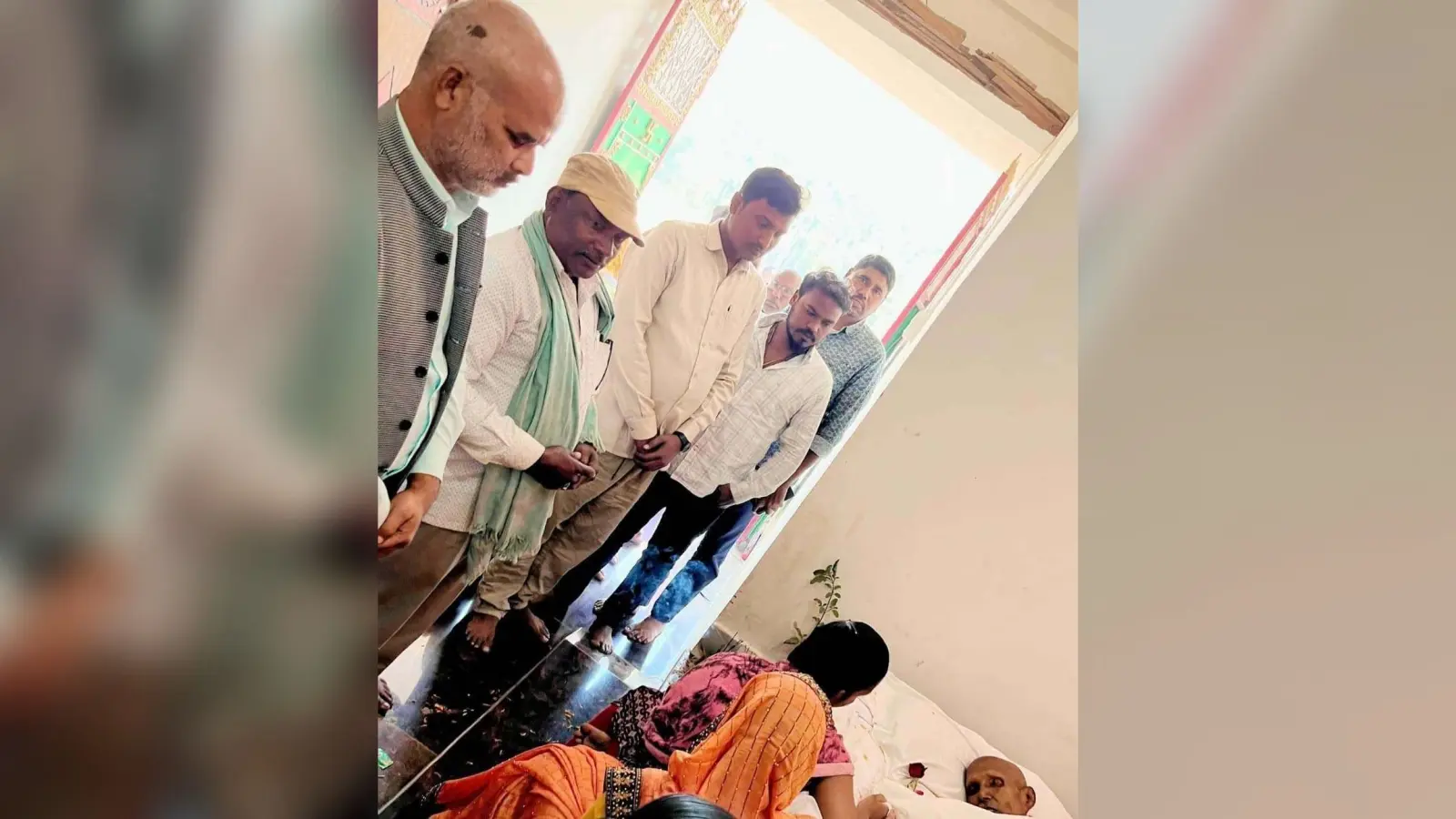 पूज्य साहेब कबीरवाणी को नम आंखों से दी श्रद्धांजलि
