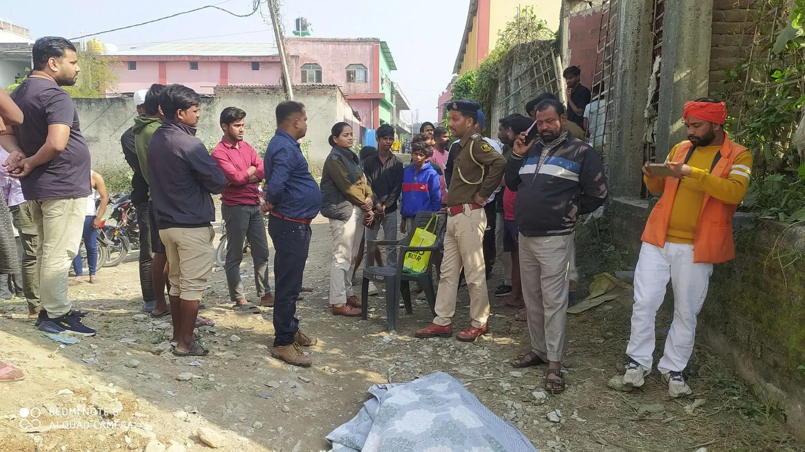 अज्ञात महिला का शव बरामद