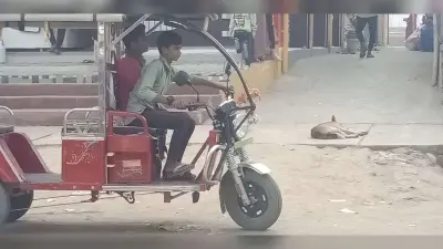 sasaram News : नाबालिगों के हाथों इ-रिक्शे की स्टेयरिंग, बढ़ रहा हादसों का ग्राफ
