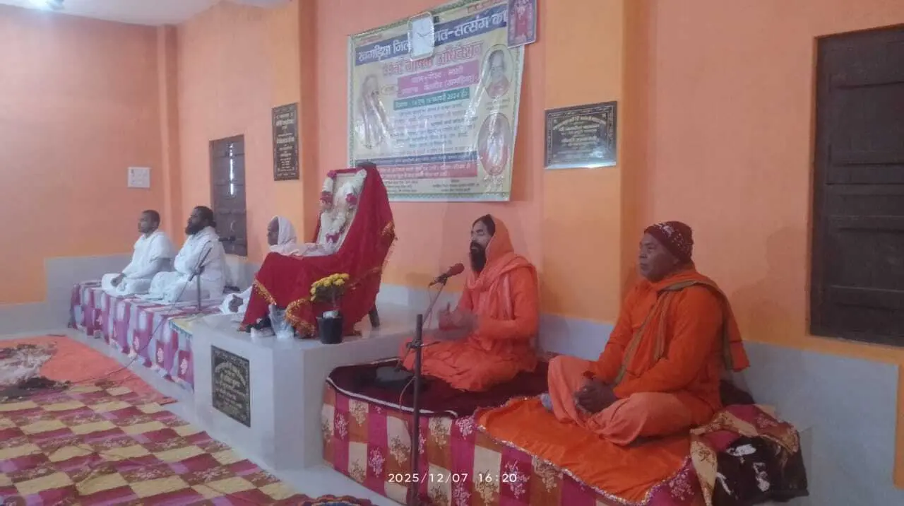 मानव शरीर पंचभुतों से बना एक दुर्लभ मंदिर – संत सुबोध बाबा