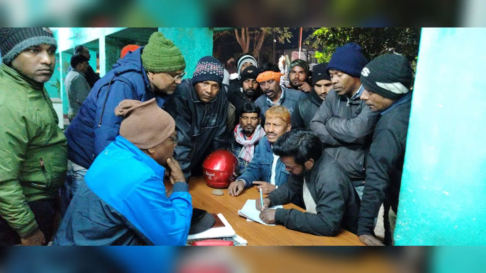 Bokaro News : बीच बाजार झारंखड आंदोलनकारी से मारपीट, हंगामा