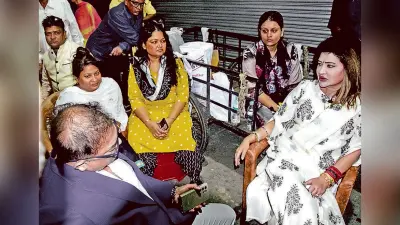 बहूबाजार में मकान की छत का छज्जा गिरा, एक घायल