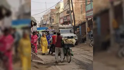 Samastipur News:बिथान बाजार में अतिक्रमणकारी निगल गये 10 फुट सड़क