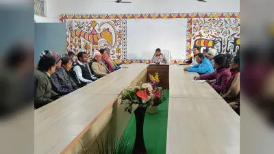 परीक्षा की तैयारी को लेकर बीडीओ ने किया समीक्षा
