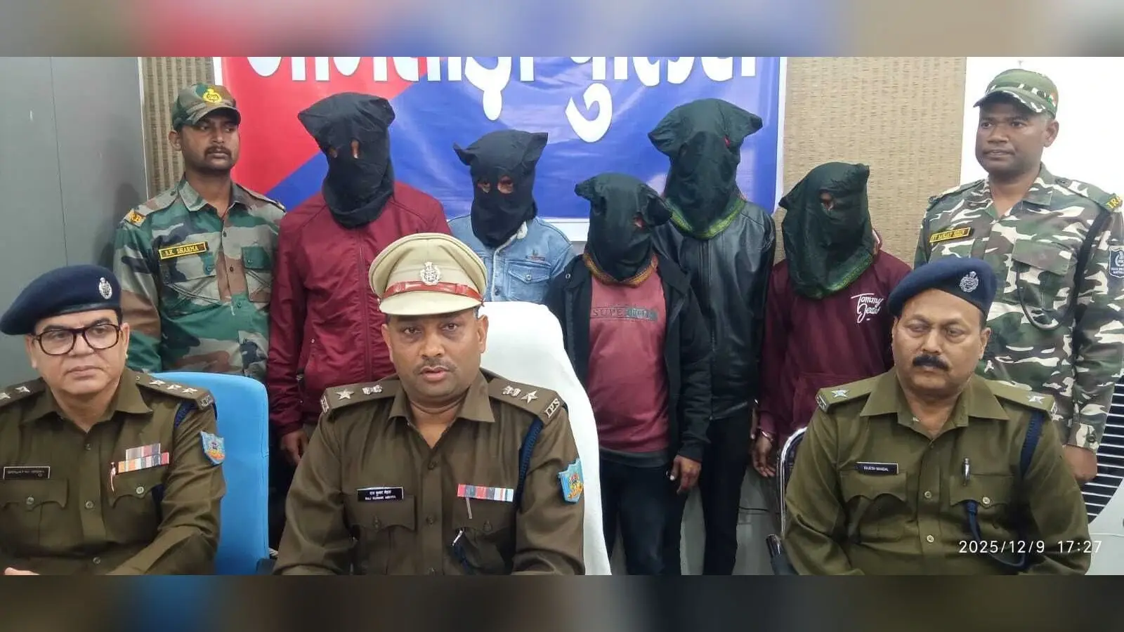 एपीके फाइल इंस्टॉल करवाकर ठगी करने वाले पांच साइबर आरोपी गिरफ्तार