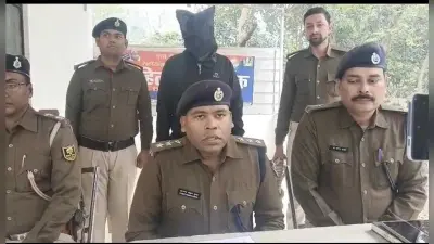 हथुआ पुलिस ने शराब माफिया विकास साह को किया गिरफ्तार, पिस्तौल जब्त