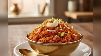 Carrot Halwa Without Grating Indian Style: न होगा हाथों में दर्द, न लगेगा घंटों समय, बस इस आसान टिप्स से मिनटों में बनकर तैयार होगा स्वादिष्ट गाजर का हलवा