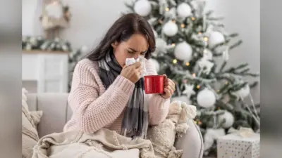 Home Remedies for Winter Cold: बदलते मौसम में आप भी हैं सर्दी-खांसी से परेशान, तो जरूर आजमाएं ये घरेलू रामबाण इलाज