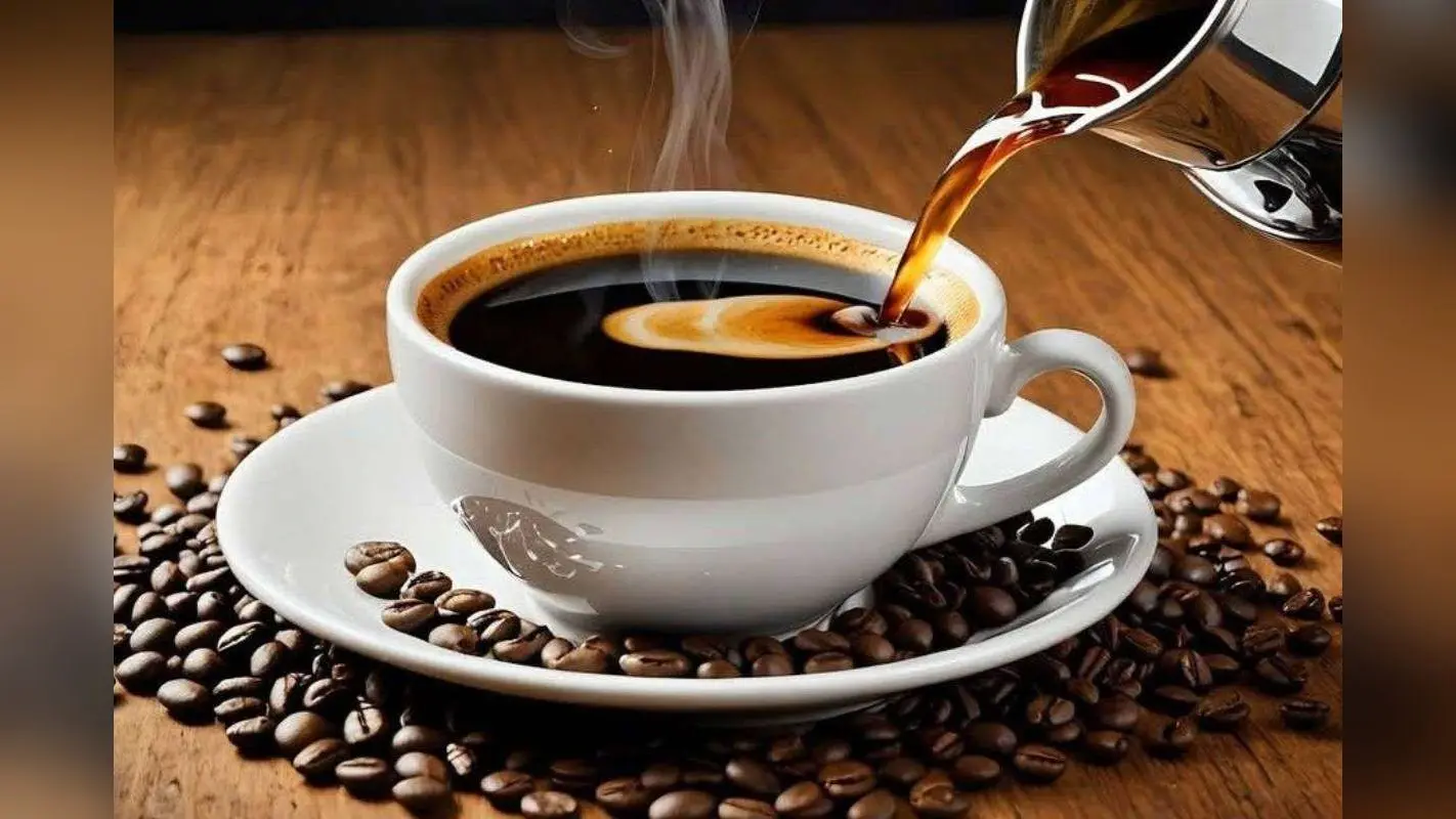 How to Make Perfect Black Coffee: घर पर बनाएं कैफे जैसी स्ट्रॉन्ग और हेल्दी कॉफी
