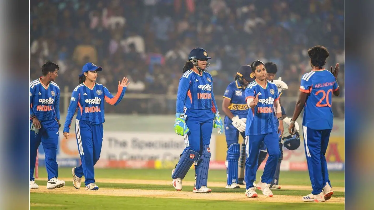 महिला क्रिकेटर्स पर BCCI मेहरबान, खोला खजाना और बढ़ाई फीस, मिलेगा इतना पैसा