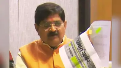 विधानसभा में लहराया प्रभात खबर, गूंजा ऑर्थोपेडिक कैलिपर्स खरीद घोटाला का मुद्दा