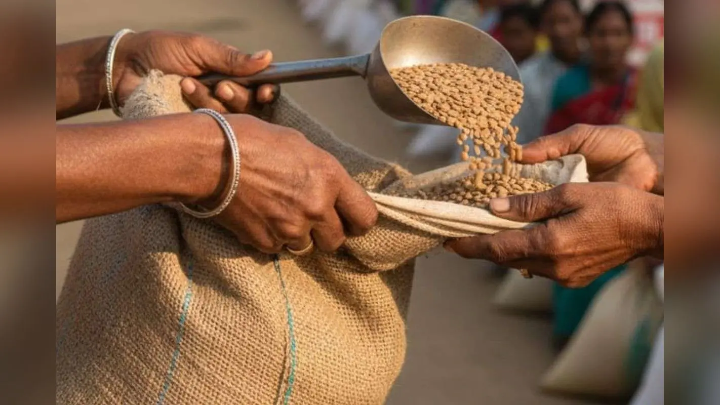Kharmas 2025: खरमास में इन कार्यों से बढ़ती है सकारात्मक ऊर्जा
