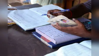 Ration Card: लाखों राशन कार्डधारियों का ई-केवाईसी बाकी, 30 दिसंबर से पहले करा लें, नहीं तो होगी भारी परेशानी