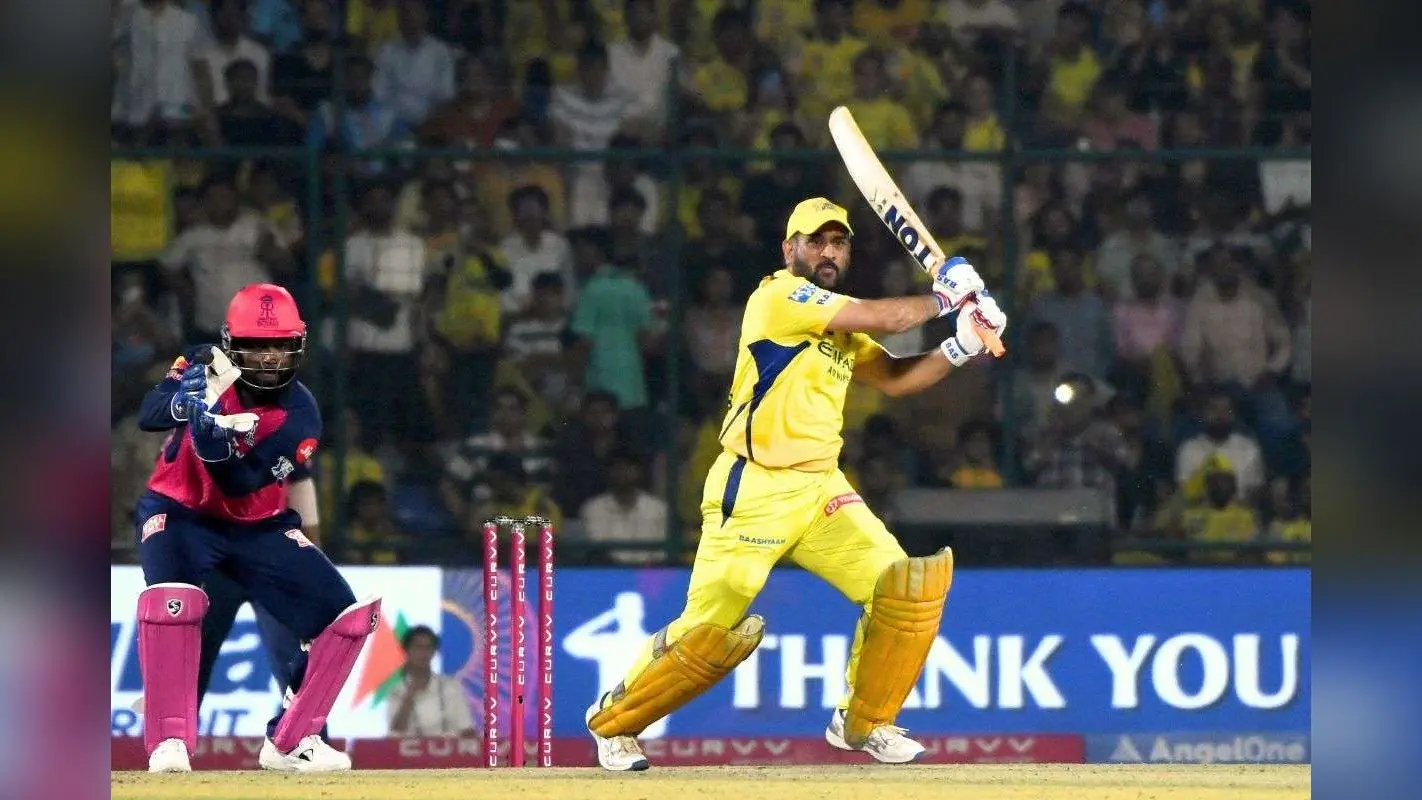 क्या धोनी IPL को कह रहे अलविदा? पूर्व CSK प्लेयर के बयान ने मचाया बवाल, जानें पूरा मामला
