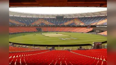 IND vs SA 5th T20: अहमदाबाद में कैसा है मौसम का मिजाज, क्या पिच से बल्लेबाजों को मिलेगी मदद? जानें सबकुछ