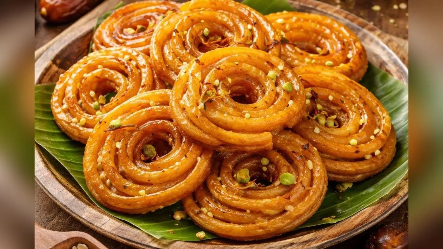 हेल्दी भी, टेस्टी भी! नये साल में बिना मैदा-चीनी के ऐसे बनाएं जलेबी, डायबिटीज वाले टूट पड़ेंगे
