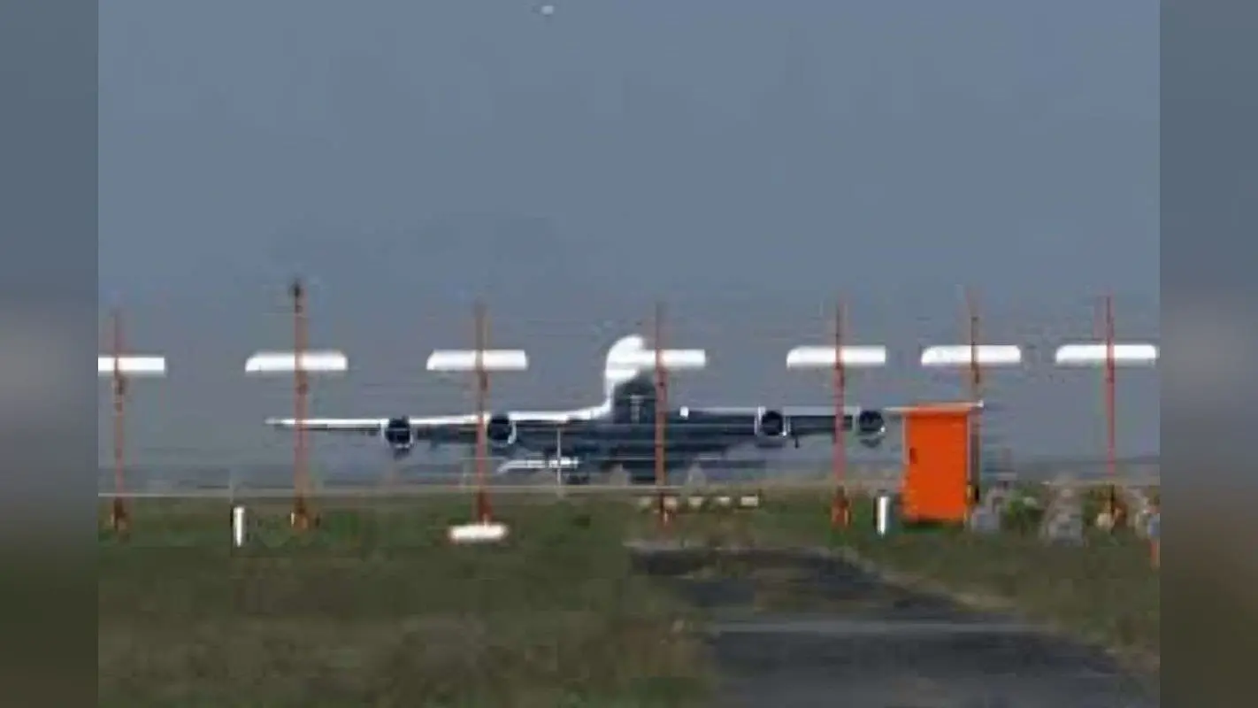 Patna Airport: पटना एयरपोर्ट पर कोहरा संकट, 70% उड़ानों पर ब्रेक, आज से विंटर शेड्यूल जारी