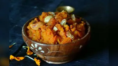 Pineapple Halwa Recipe: स्वाद में सुपरहिट पाइनएप्पल का हलवा जीत लेगी आपका दिल, आज ही करें ट्राई
