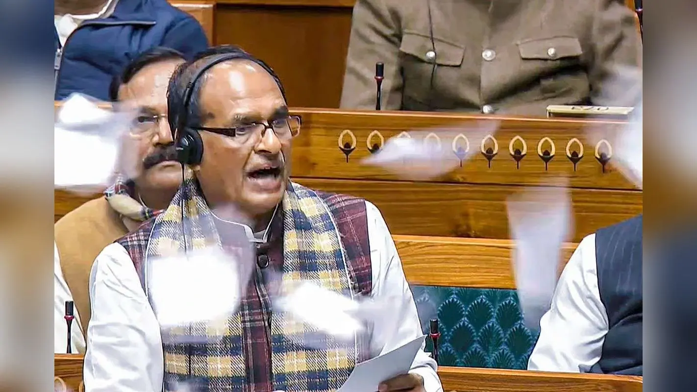 MGNREGA Name Change : योजनाओं के नाम नेहरू…शिवराज सिंह चौहान ने प्रियंका गांधी पर किया कटाक्ष