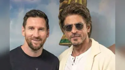 Lionel Messi in India: किंग खान और मेसी की मुलाकात से बवाल! सोशल मीडिया पर Video हुए वायरल