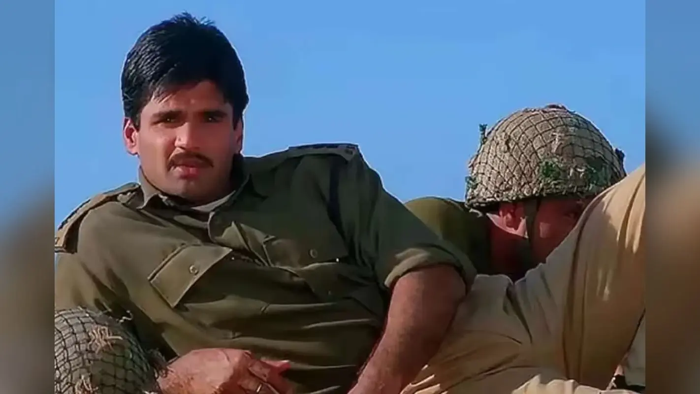 बॉर्डर 2 से पहले सुनील शेट्टी ने ‘बॉर्डर’ के क्लाइमैक्स का किया रियल खुलासा, बताया टैंक के नीचे की असली फीलिंग