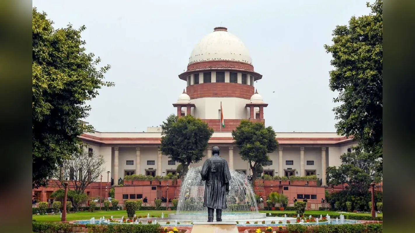 Supreme Court GST Car: दिव्यांगजनों की कार खरीद पर जीएसटी छूट क्यों नहीं? सुप्रीम कोर्ट ने केंद्र से मांगा जवाब