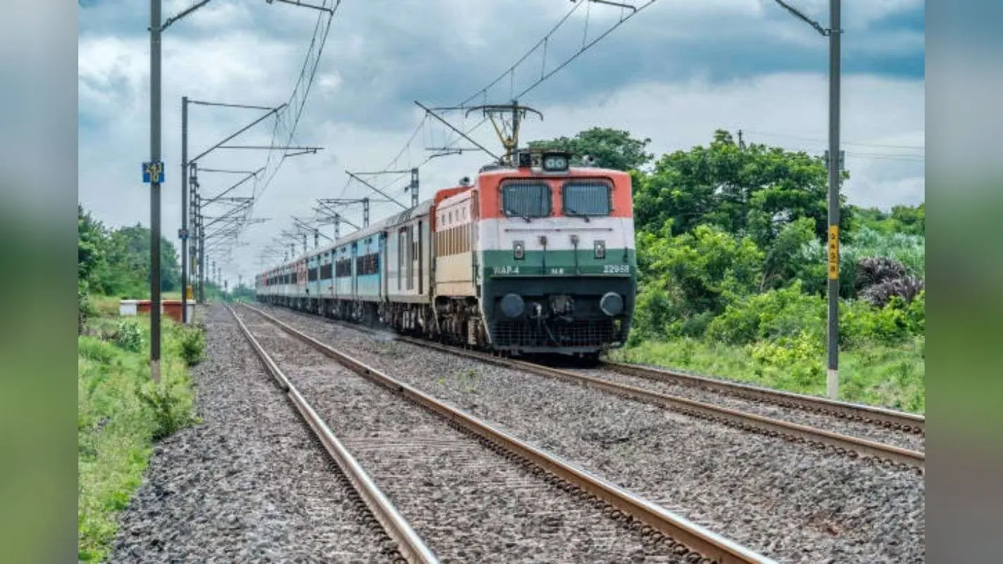 Munger: रात में हुई भतीजे की मौत, खबर सुनते ही चाचा ने भी तोड़ा दम, एक ही घर से निकली दो शवयात्रा