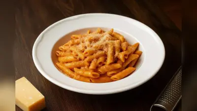 Tomato Pasta Recipe: मिनटों में तैयार होने वाला चटपटा और क्रीमी टमाटर पास्ता, बच्चों से बड़ों तक सभी का फेवरेट