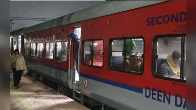 Train Accident: टाटानगर–एर्नाकुलम एक्सप्रेस में बड़ा हादसा, आग लगने से एक यात्री की मौत