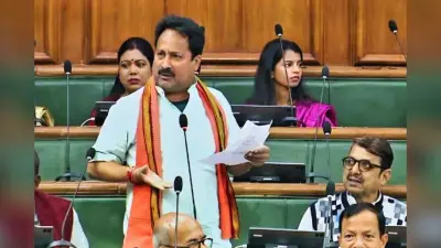 शपथ से पहले भोजपुरी कविता सुनाने लगे विनय बिहारी, प्रोटेम स्पीकर ने टोका तो बोले- भोजपुरी को दर्जा नहीं देना चाहते क्या?