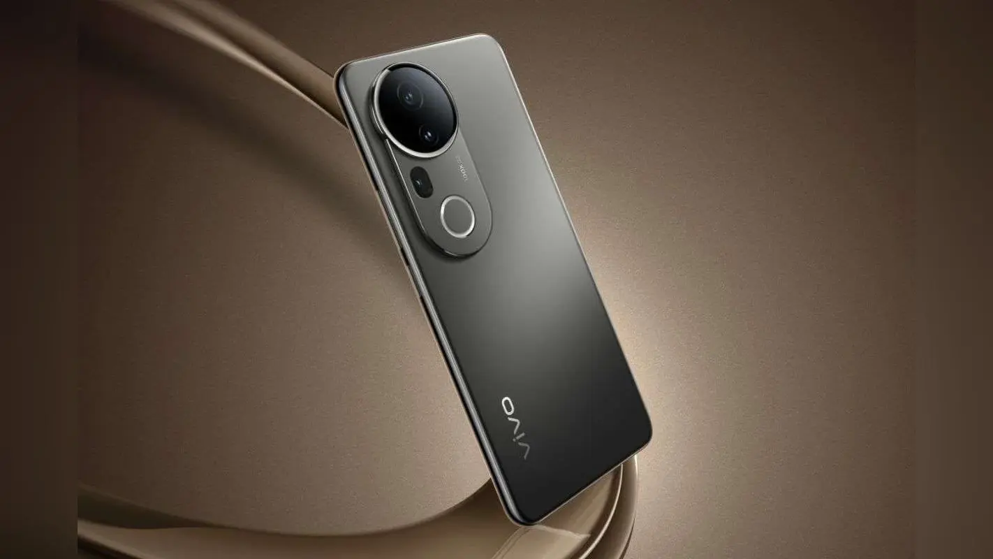 Flipkart Buy Buy Sale में लुढ़के Vivo T4 Ultra 5G के दाम, बेस्ट कैमरा स्मार्टफोन खरीदने का बढ़िया मौका