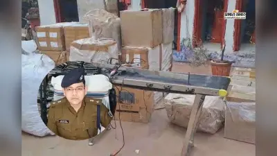 मुंगेर में चल रही थी अवैध सिगरेट फैक्ट्री, घर-गोदाम से कैश, कारतूस और रैपर बरामद