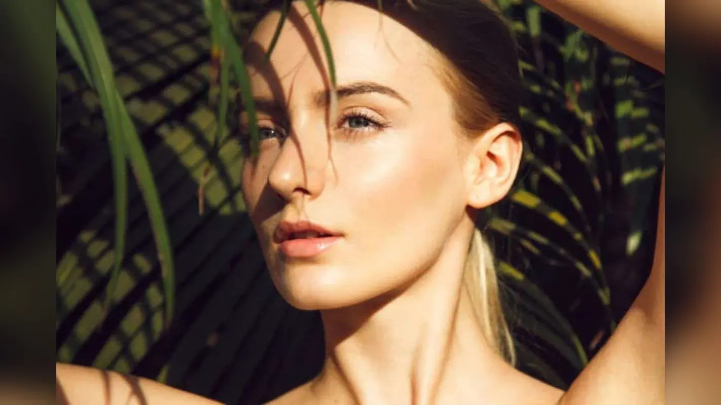 Winter Skin Care Tips: इन विंटर केयर टिप्स से दूर होगी त्वचा की परेशानी, चेहरे पर आएगी चमक