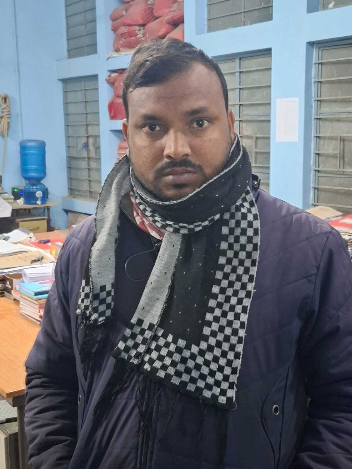 अपराधियों ने पिस्तौल की नोक पर फाइनेंस कर्मी से लूटे 75 हजार रुपये