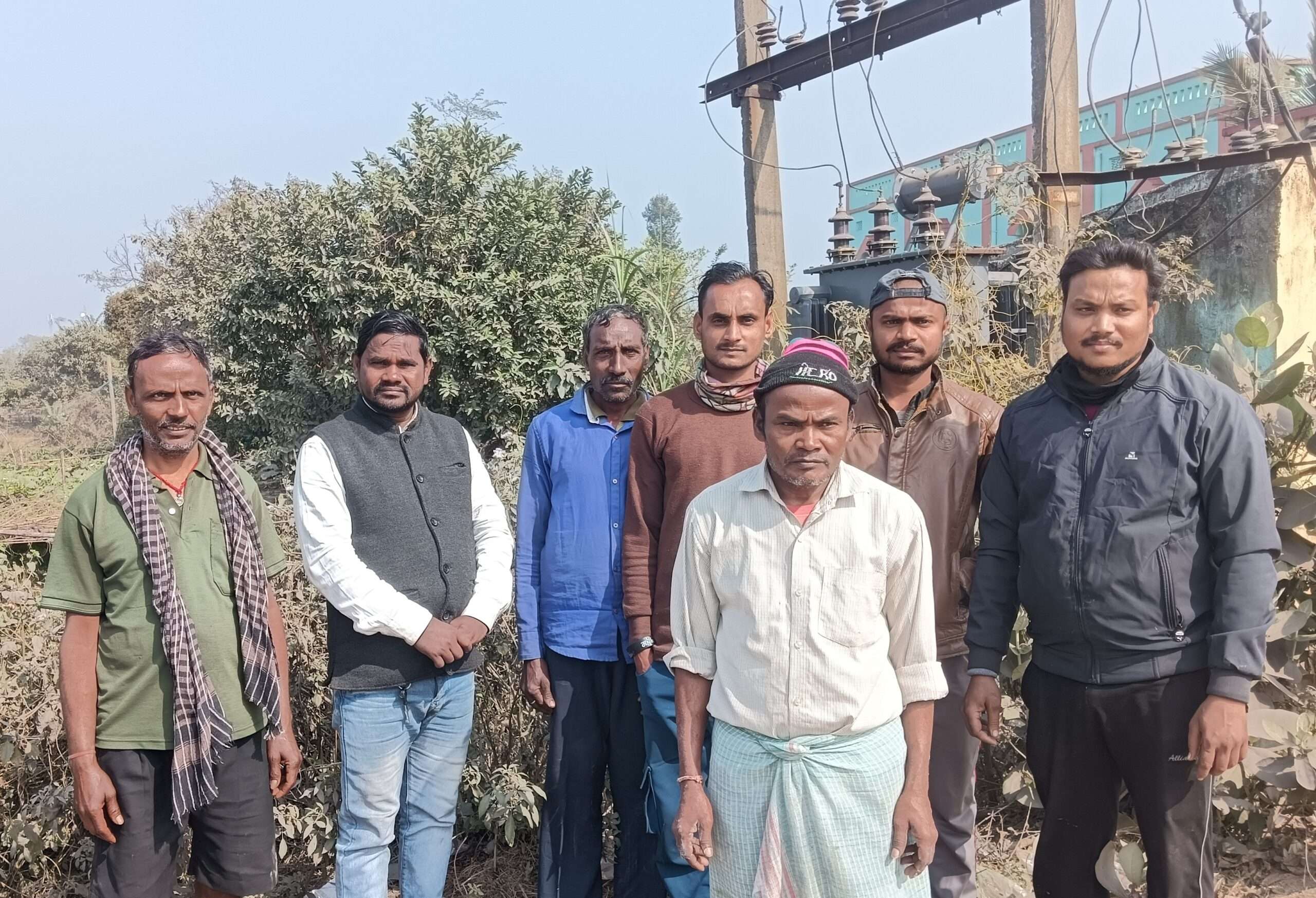 Bokaro News : ठंड में भी घंटों बिजली कटौती से उपभोक्ताओं में आक्रोश