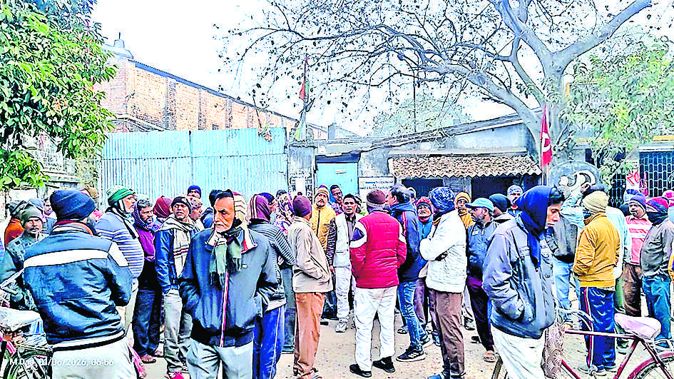 अब कमरहट्टी की प्रवर्तक जूट मिल हुई बंद