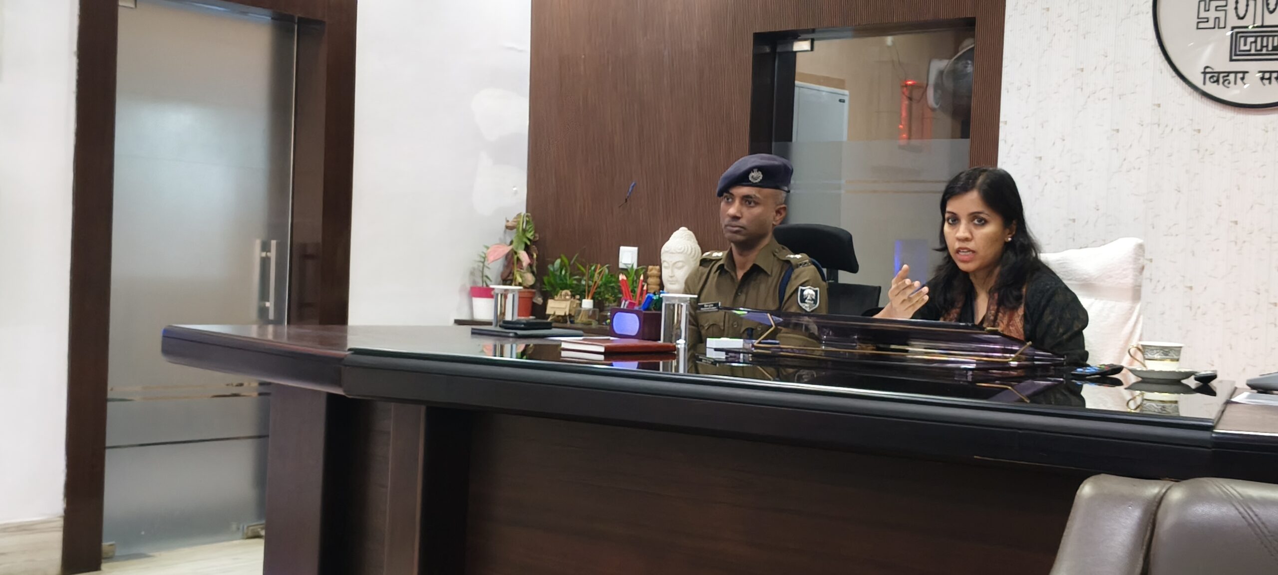 जनता दरबार के लिए कर सकते हैं ऑनलाइन आवेदन, ट्रैकिंग की भी सुविधा