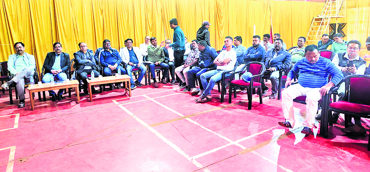Chaibasa News : गुवा सेल प्रबंधन व यूनियनों ने उत्पादन व सुविधाओं पर किया मंथन