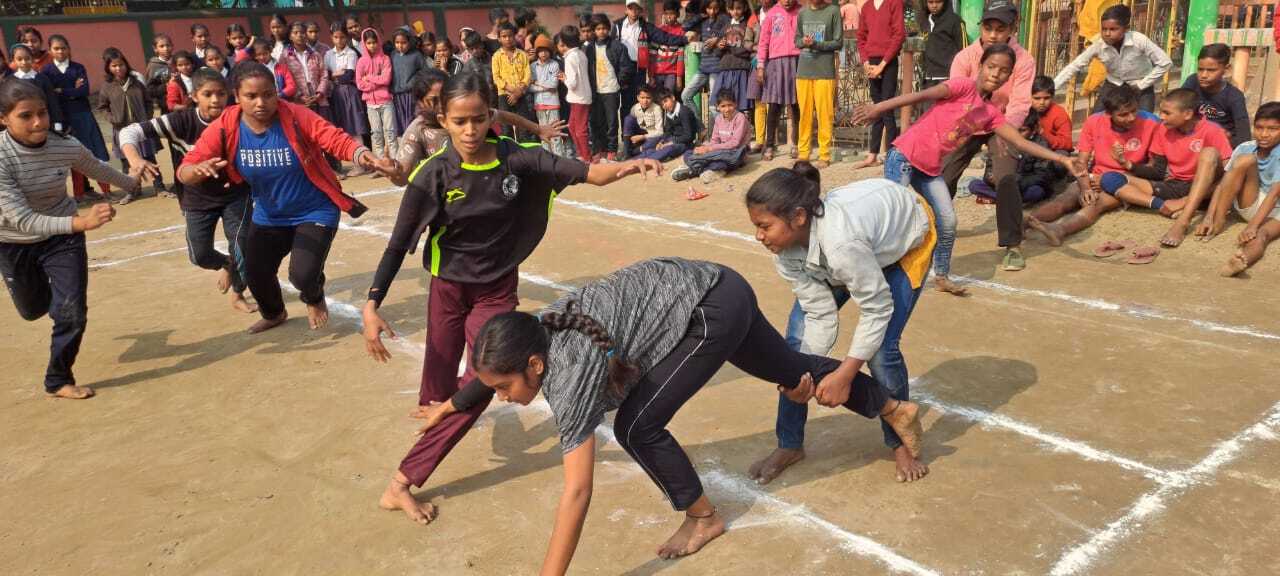 राष्ट्रीय बालिका दिवस, 16.1 प्रतिशत लड़कियां 18 से कम उम्र में बनती हैं मां