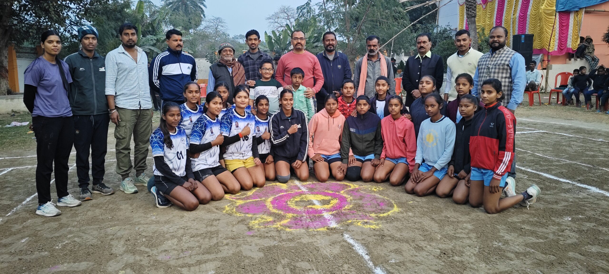 बालिका कबड्डी प्रतियोगिता में सन्हौली की टीम ने विजेता का जीता खिताब