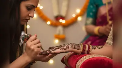 दुल्हन के प्यारे हाथों के लिए यहां से चुने मेहंदी के डिजाइन, देखने वाले पूछेंगे लगाने वाले का नाम