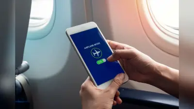 फ्लाइट में Airplane mode ऑन करना क्यों है जरूरी? वजह जानकर चौंक जाएंगे आप भी