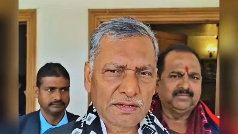 क्या कांग्रेस में होगी टूट? दही-चूड़ा भोज के बहाने गरमाई बिहार की राजनीति, सांसद अखिलेश सिंह ने किया क्लियर