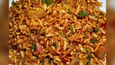 Aloo Bhel Recipe: शाम को लगी है ज़ोरों की भूख तो मिनटों में बनाएं झटपट चटपटी आलू भेल, तुरंत मिलेगी एनर्जी