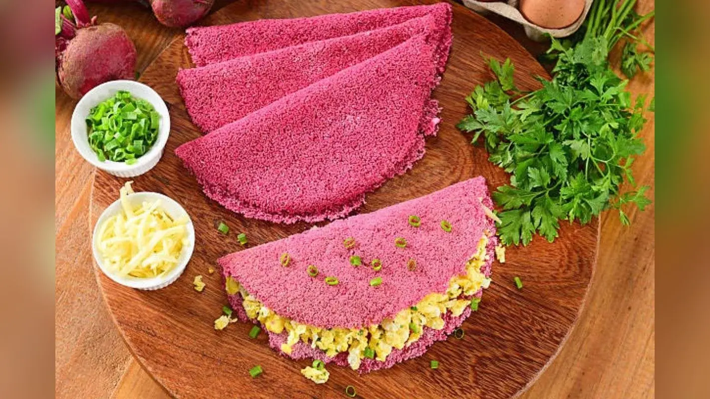 Beetroot Paneer Dosa Easy Recipe: मसाला डोसा को करें साइड, ट्राई करें चुकंदर पनीर डोसा