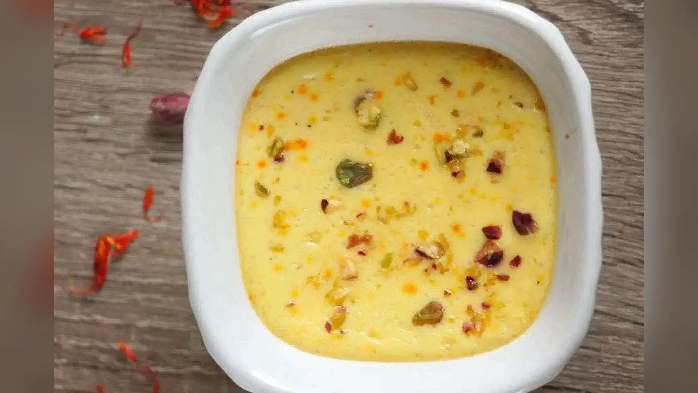 Bhapa Doi Recipe: घर पर बनाएं बंगाली स्टाइल क्रीमी और स्पॉन्जी मीठा भापा दोई, आसान स्टेप्स में