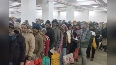 Bihar Bhumi: जमीन की शिकायतों को लेकर लोगों की खचाखच भीड़, मंत्री विजय सिन्हा करेंगे बात, अधिकारी भी पहुंचे
